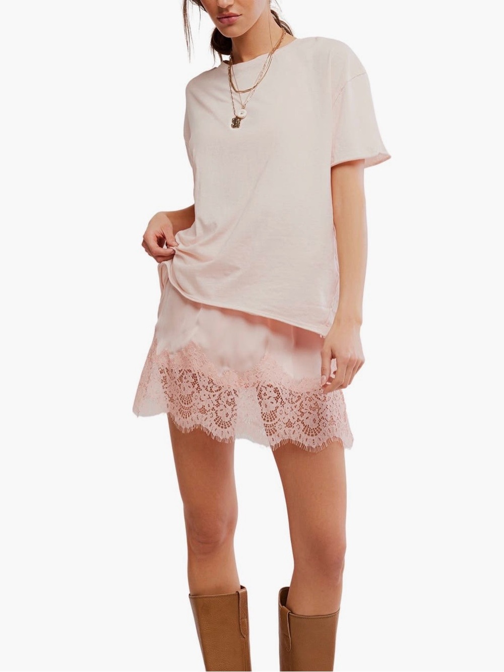 ▪️NWT We The Free Nina Tee